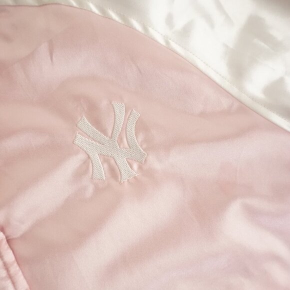 Major League Baseball New York Yankees Pink Button Up Varsity Jacket L(14/16) - Picture 7 of 13
